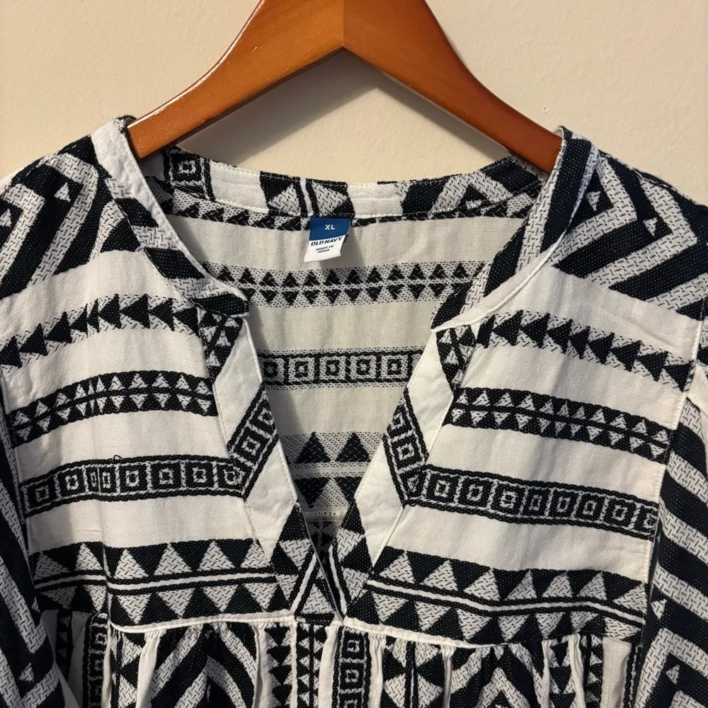 Old Navy chic blouse